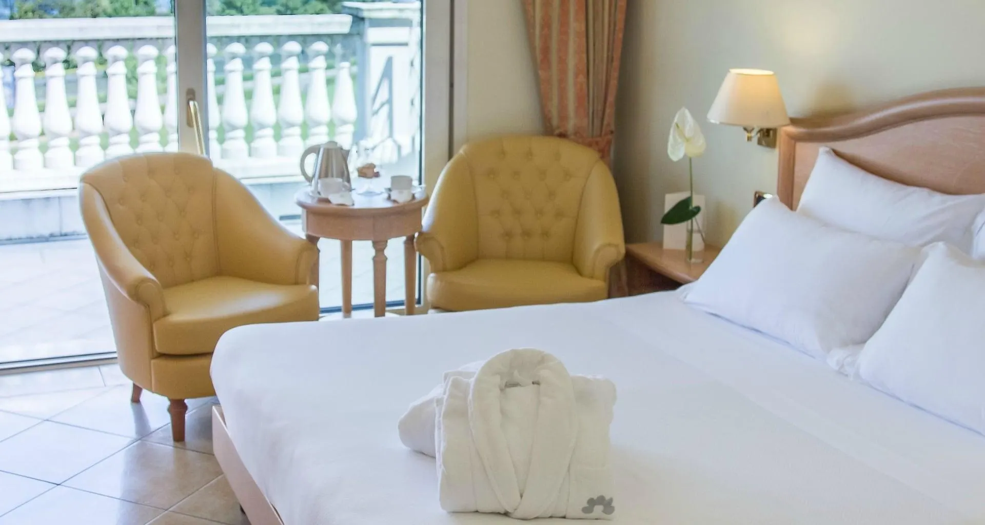 Palace Hotel Desenzano Desenzano del Garda 4*,  Italy