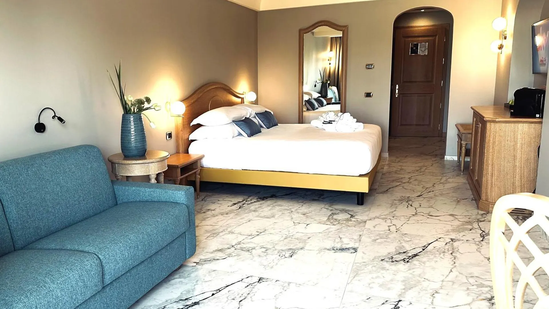 Palace Hotel Desenzano Desenzano del Garda 4*,