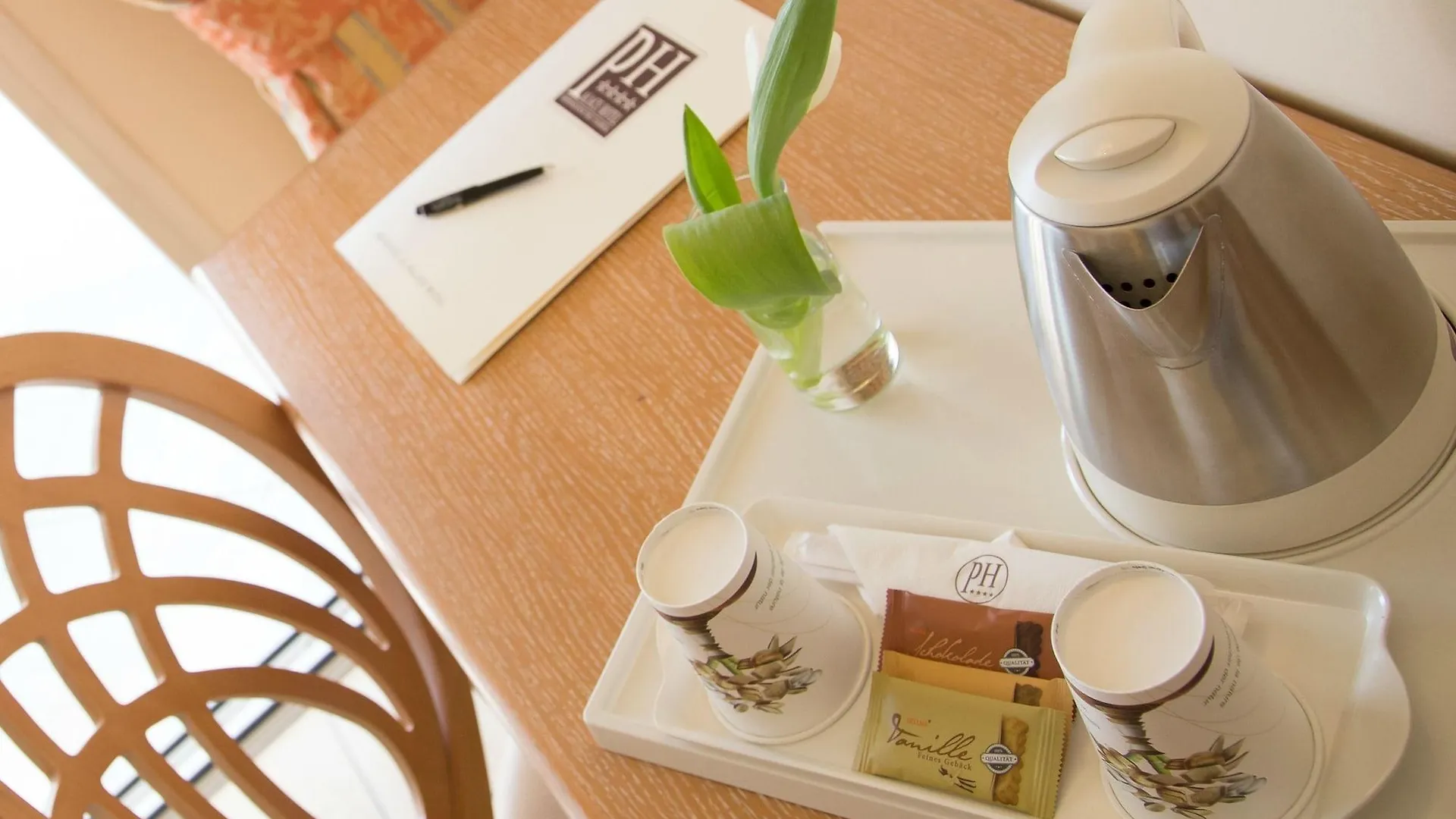 דסנזאנו דל גארדה Palace Hotel Desenzano 4*, דסנזאנו דל גארדה