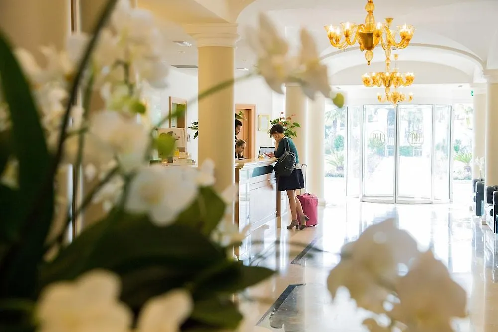 ****  Palace Hotel Desenzano Desenzano del Garda Italy